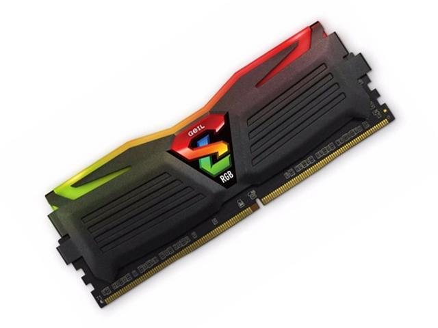 GeiL Super Luce RGB 8GB 2400MHz Black الذاكرة العشوائية