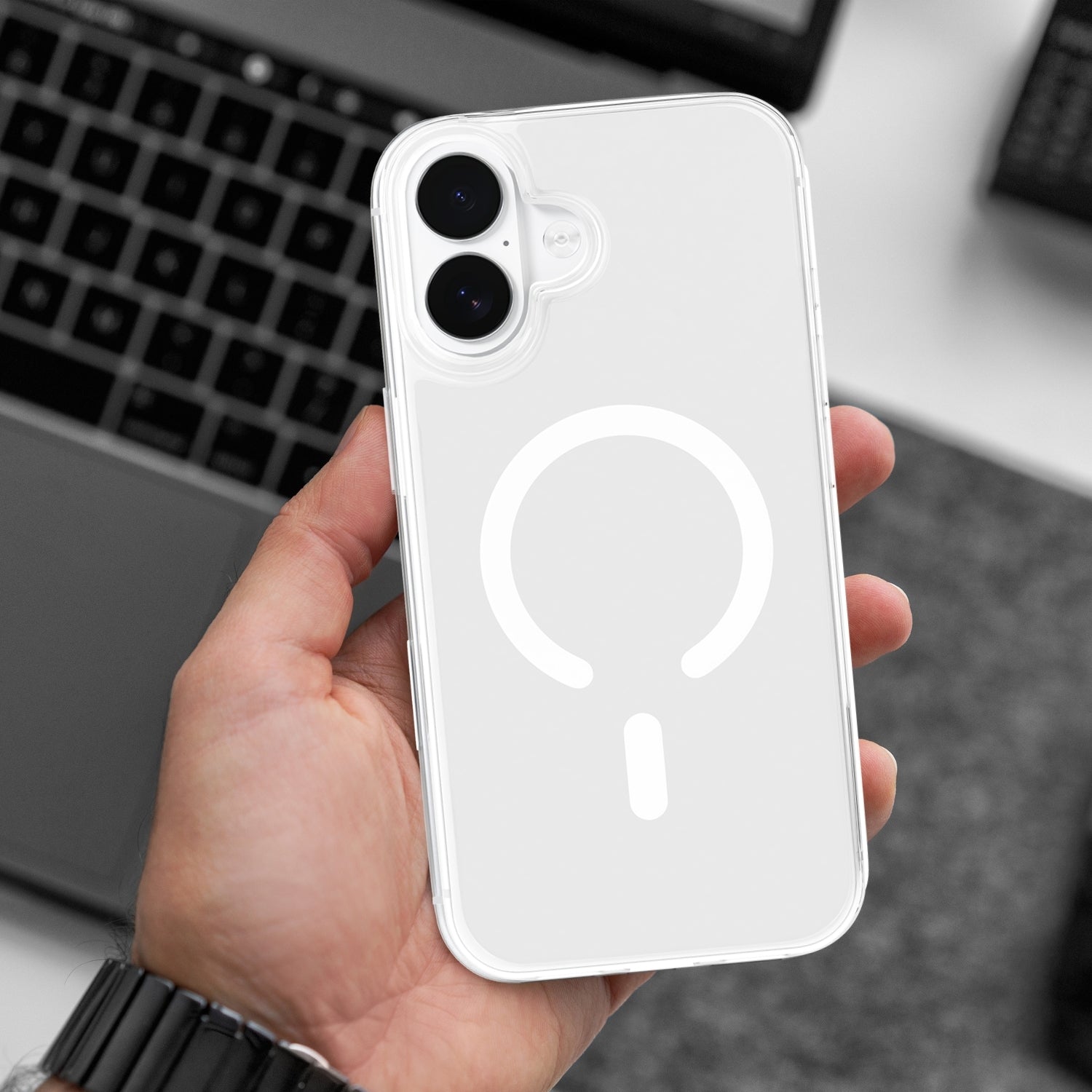 HYPHEN AIRE MagSafe Clear Case - iPhone 17 - 6.3