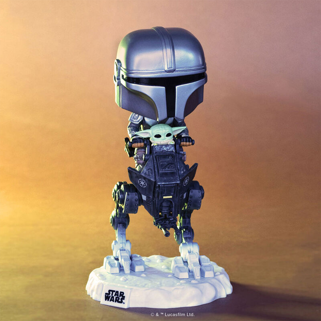 Funko Pop Rides Deluxe! Star Wars: The Mandalorian and Grogu - Mandalorian w/ Grogu #837 - مجسم Funko Pop Rides Deluxe! Star Wars: The Mandalorian and Grogu - Mandalorian w/ Grogu #837 - مجسم