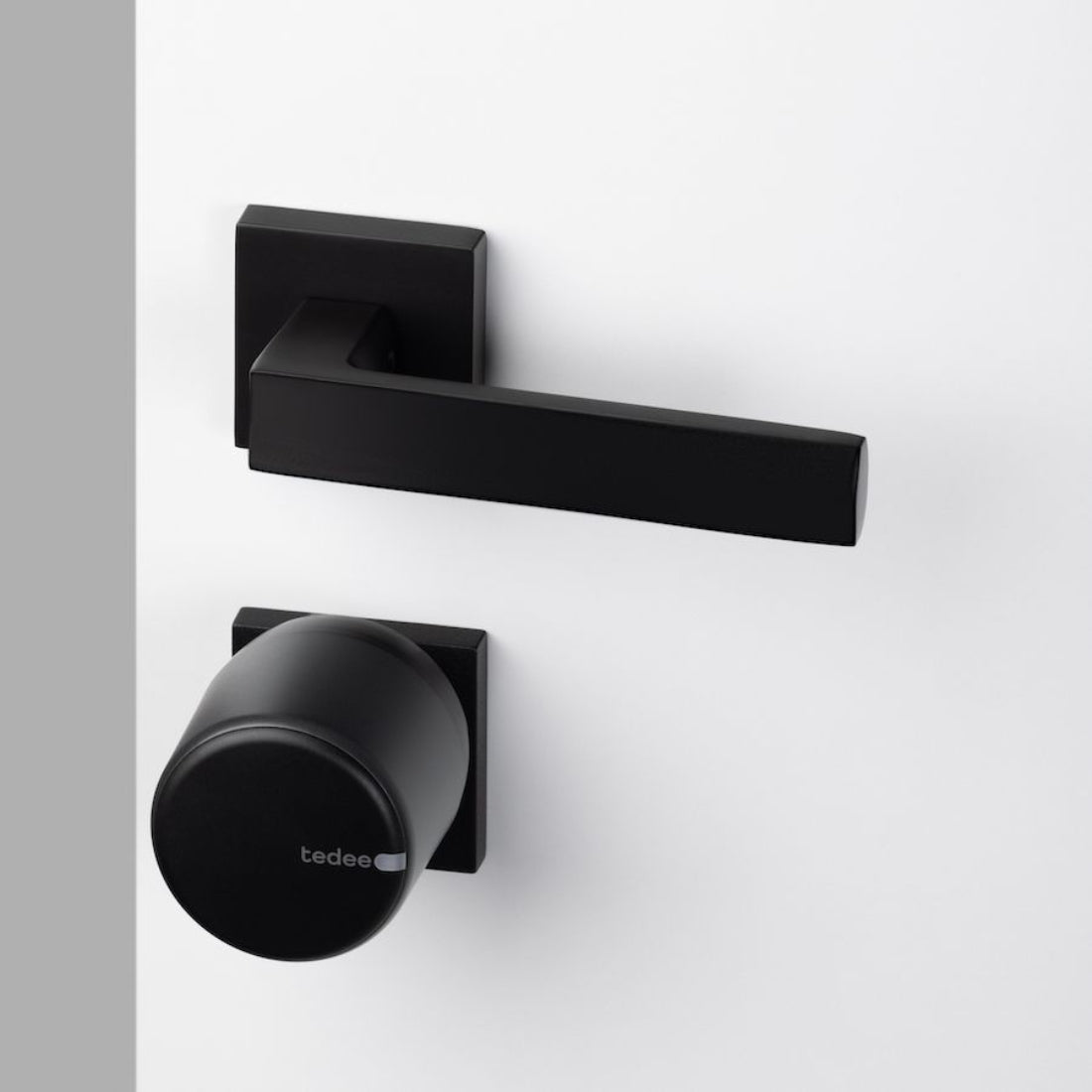 Tedee Go Smart Door Lock Kit - Graphite - قفل ذكية Tedee Go Smart Door Lock Kit - Graphite - قفل ذكية