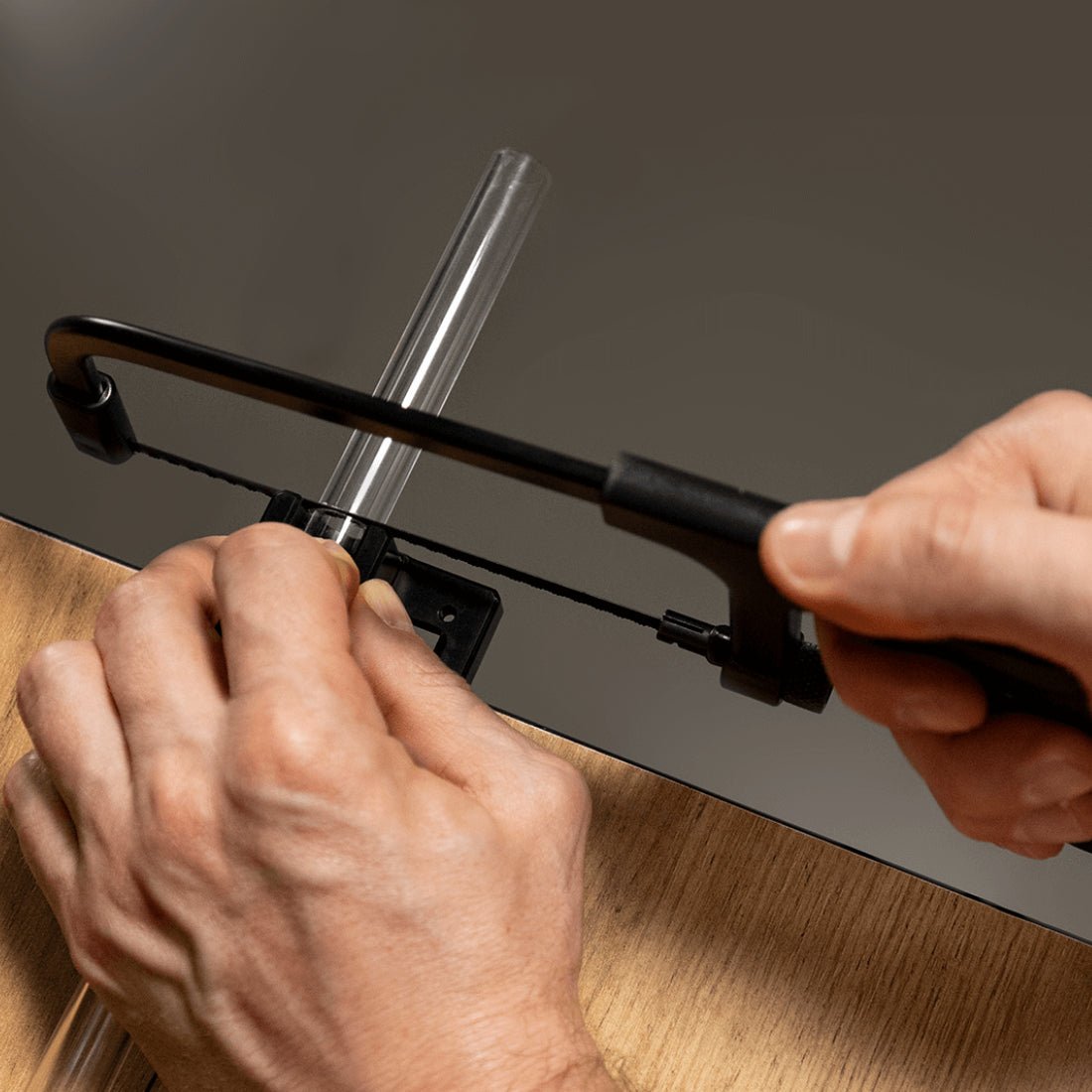 EKWB EK-Loop Hacksaw - 15cm - Black - أكسسوار EKWB EK-Loop Hacksaw - 15cm - Black - أكسسوار