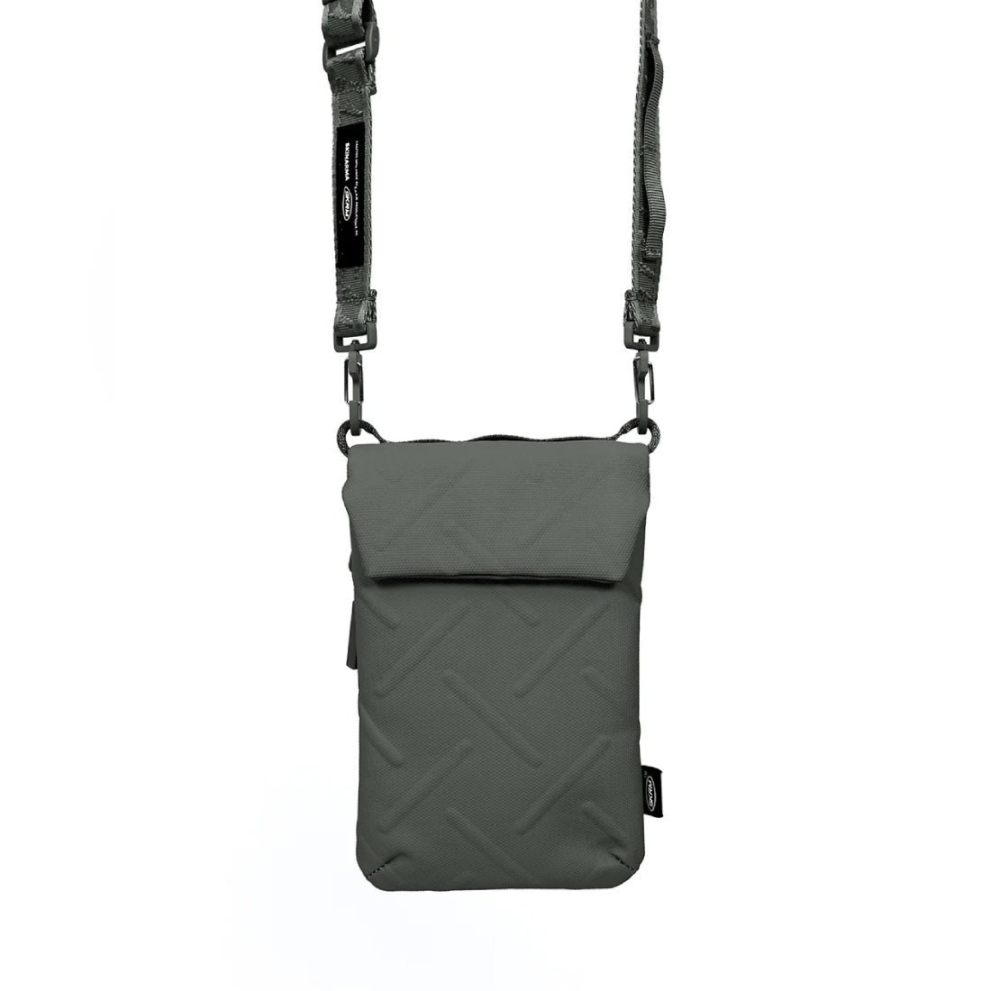 Skinarma Juno Utility Sling Bag - Green - حقيبة - Store974 Electronics WLL | ستور٩٧٤ للالكترونيات ذ.م.م
