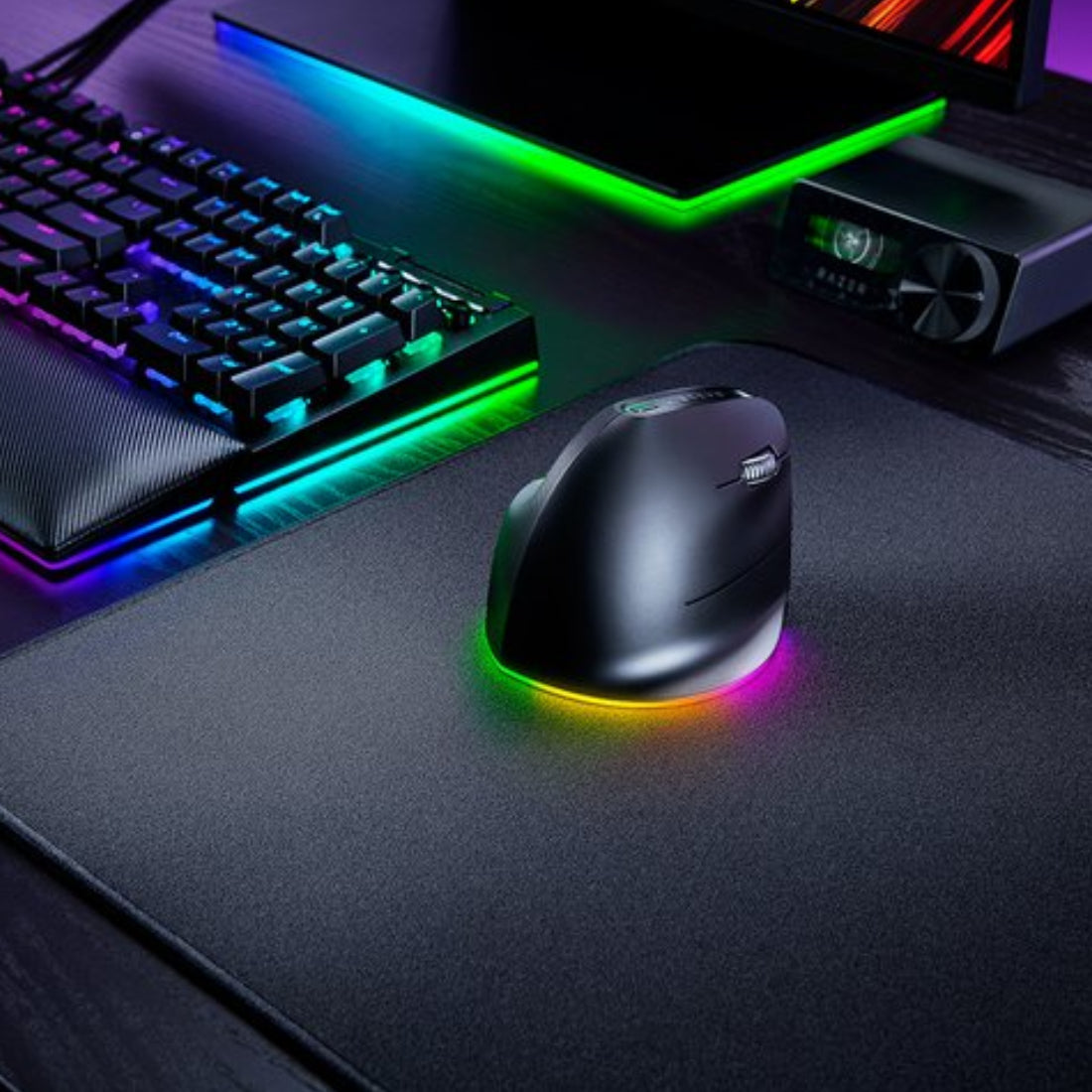Razer Pro Click V2 Vertical Ergonomic Wireless Gaming Mouse - Black - فأرة - Store 974 Electronics WLL  | ستور٩٧٤ للالكترونيات ذ.م.م