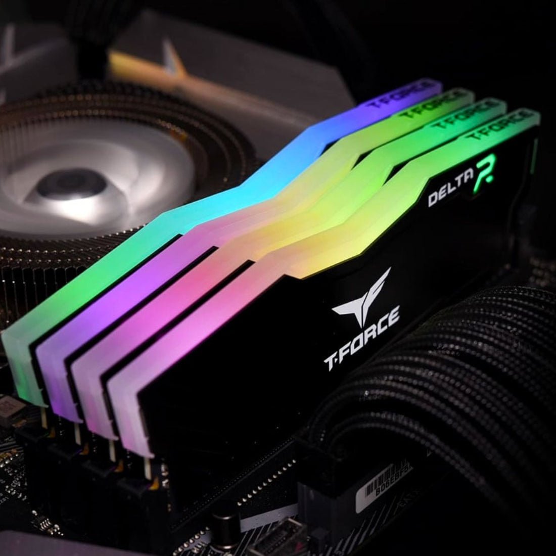 Team Group Delta RGB 16GB (2 x 8GB) 3600MHz DDR4 - Black - الذاكرة العشوائية - Store 974 | ستور ٩٧٤