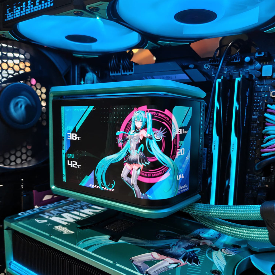 Miku Build | كمبيوتر ميكو