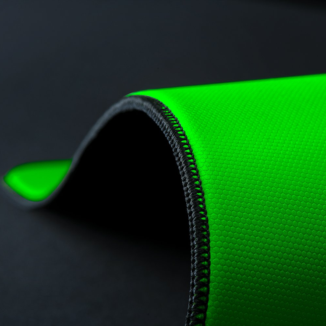 Razer Gigantus V2 Pro - L - Balance - حصيرة الفأرة Razer Gigantus V2 Pro - L - Balance - حصيرة الفأرة
