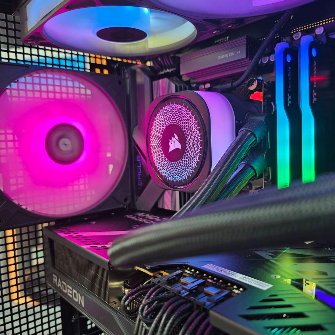 Black Radeon Build | كمبيوتر بلاك راديون Black Radeon Build | كمبيوتر بلاك راديون