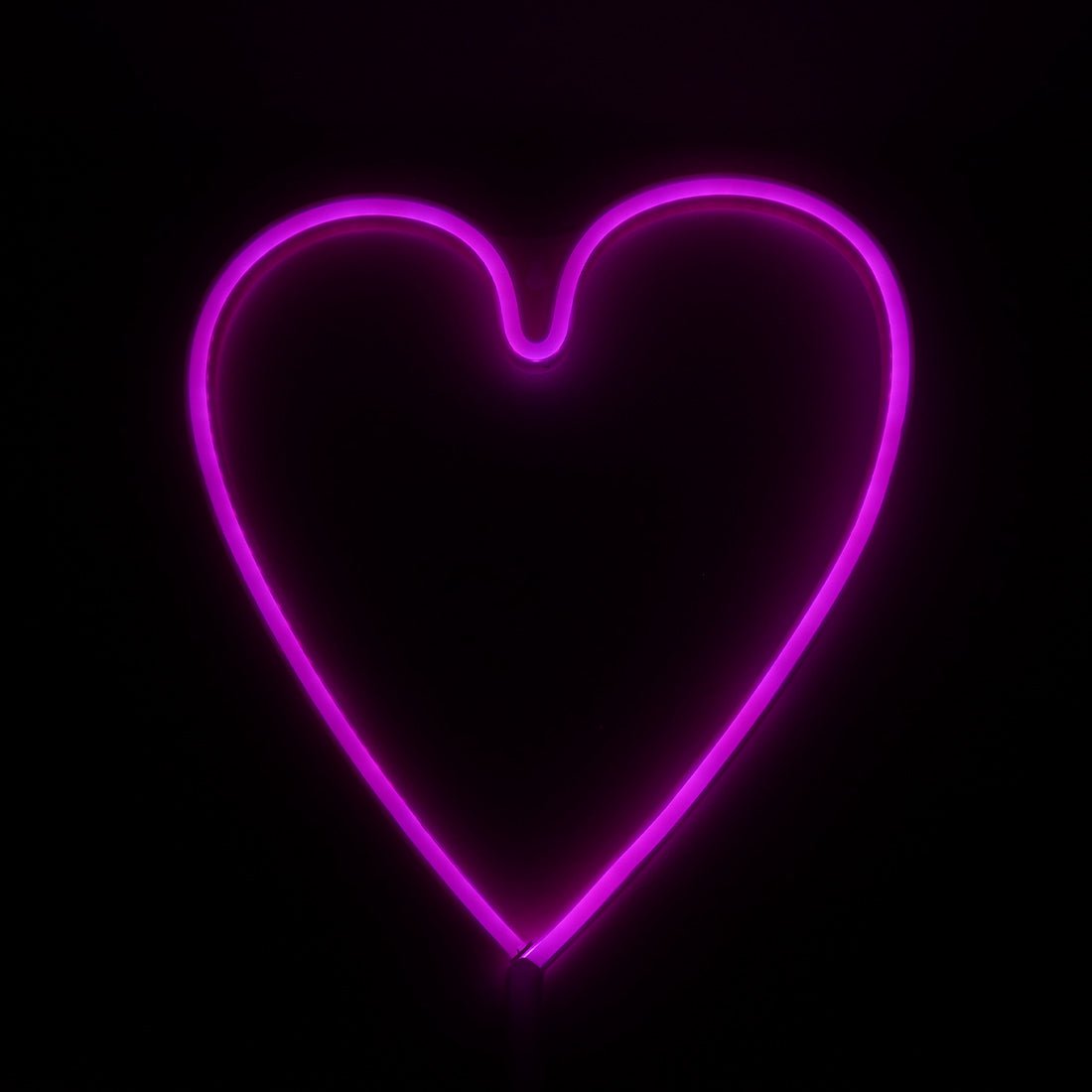Led Neon Heart Shape - Pink - Store 974 | ستور ٩٧٤