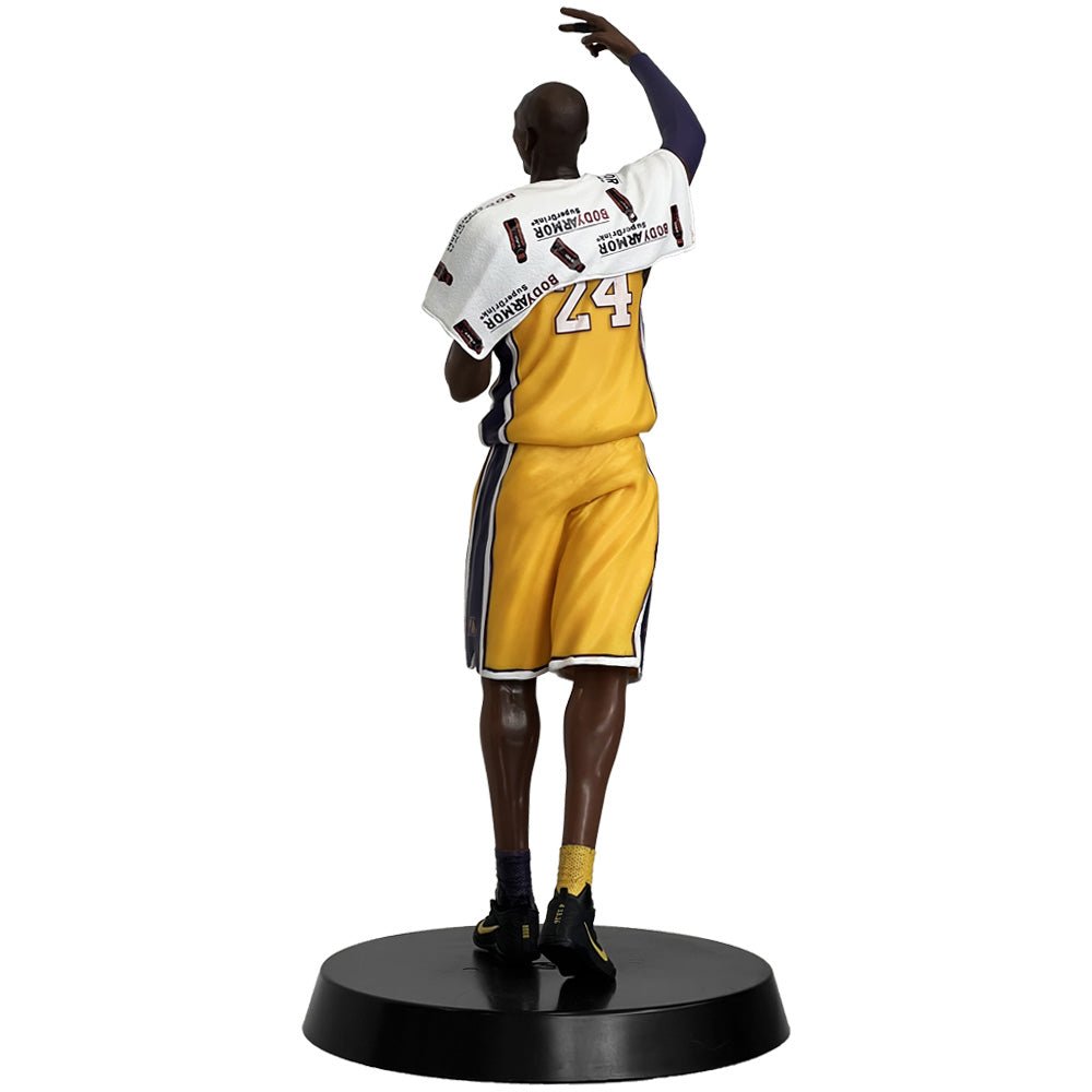 (Pre-Owned) Kobe Bryant Figure - دمية - Store 974 | ستور ٩٧٤
