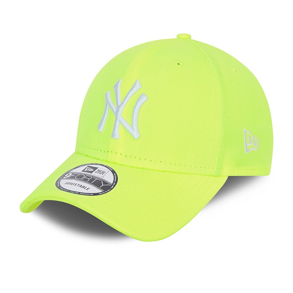 New Era Men's New York Yankees Cap - Bright Neon - قبعة - Store 974 | ستور ٩٧٤