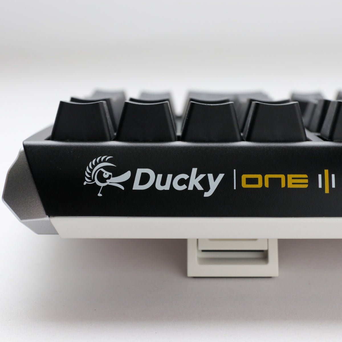 Ducky One 3 كامل الحجم الكامل لوحة مفاتيح ألعاب ميكانيكية - مفتاح أحمر - Loحة MaفaTiح Ducky One 3 كامل الحجم الكامل لوحة مفاتيح ألعاب ميكانيكية - مفتاح أحمر - Loحة MaفaTiح