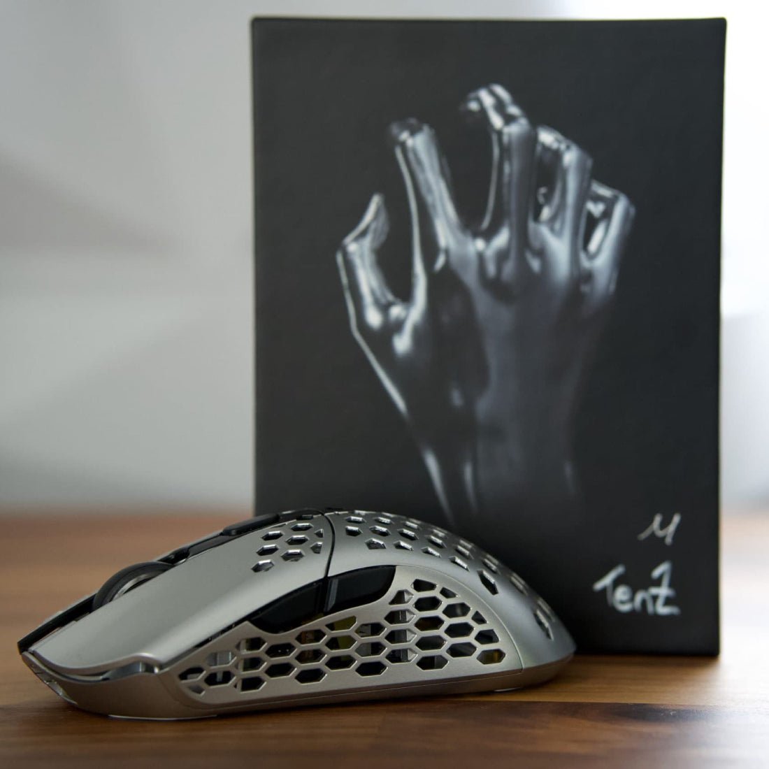 Finalmouse Starlight Pro TenZ Medium 未開封-