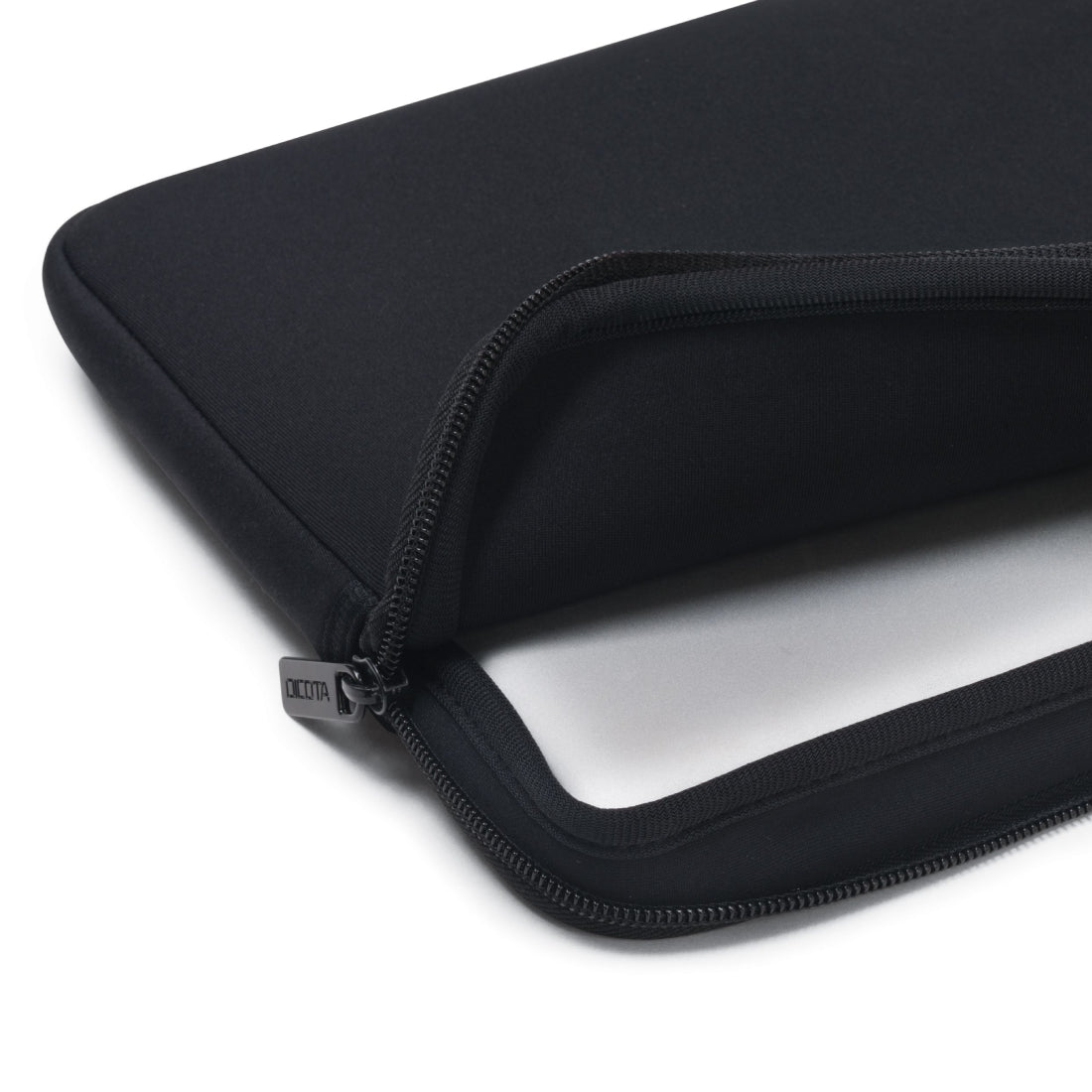 Dicota Perfect Laptop Sleeve 13-13.3