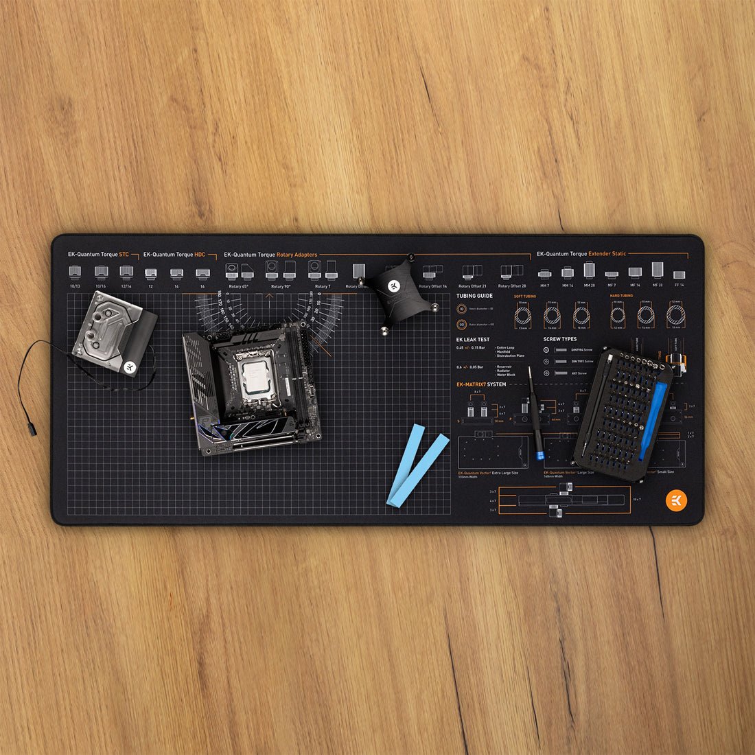 Ekwb Loot Mousepad - الأبعاد الكمومية L - Ekwb Loot Mousepad - الأبعاد الكمومية L -