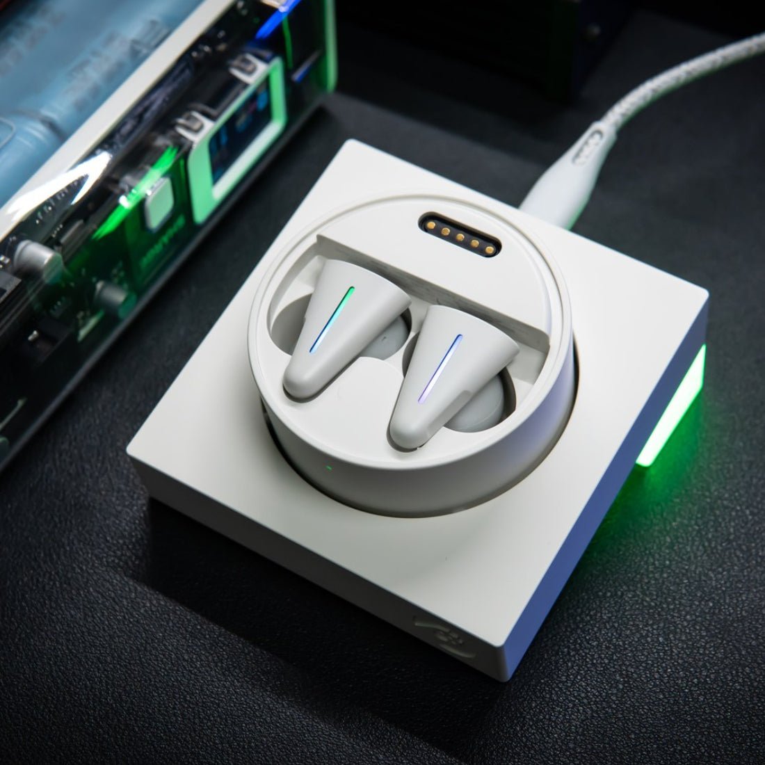 AngryMiao Cyberblade Wireless Gaming Aybuds - White Ghost - Smauة AngryMiao Cyberblade Wireless Gaming Aybuds - White Ghost - Smauة