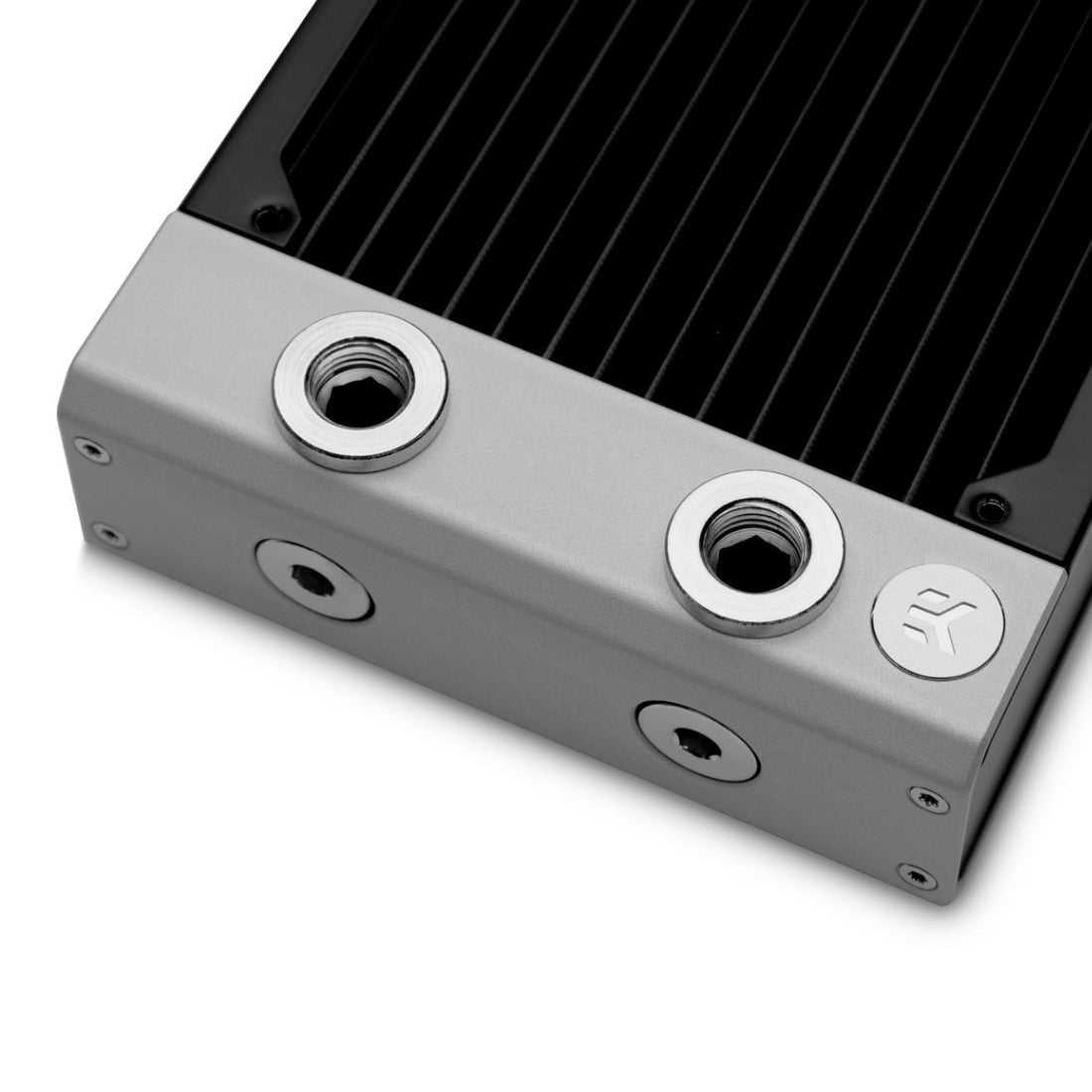 EKWB Quantum Surface P420M Radiator - Black - مبرد EKWB Quantum Surface P420M Radiator - Black - مبرد
