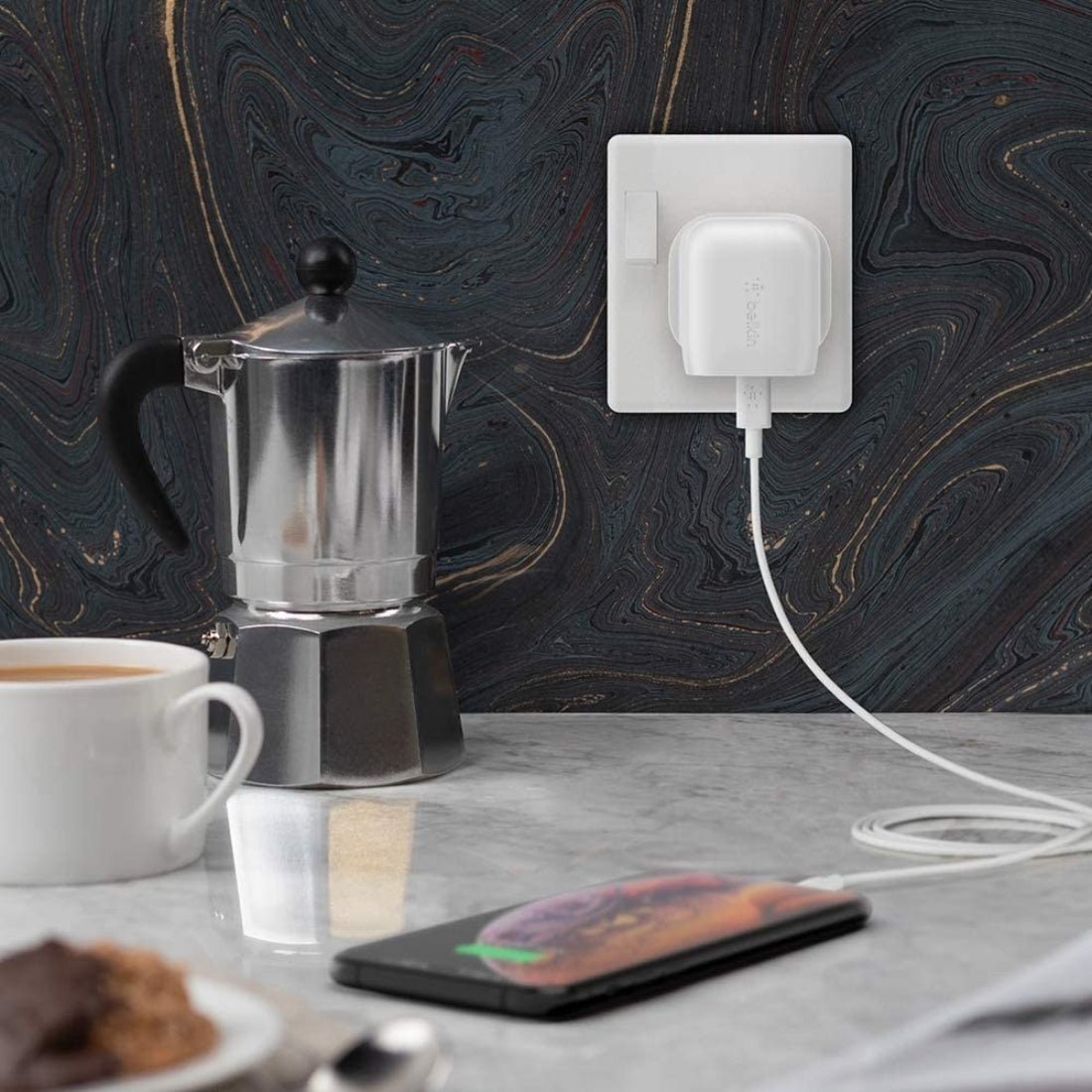 Belkin Boost Charge USB -C 18W Charger - White - شaحn Belkin Boost Charge USB -C 18W Charger - White - شaحn