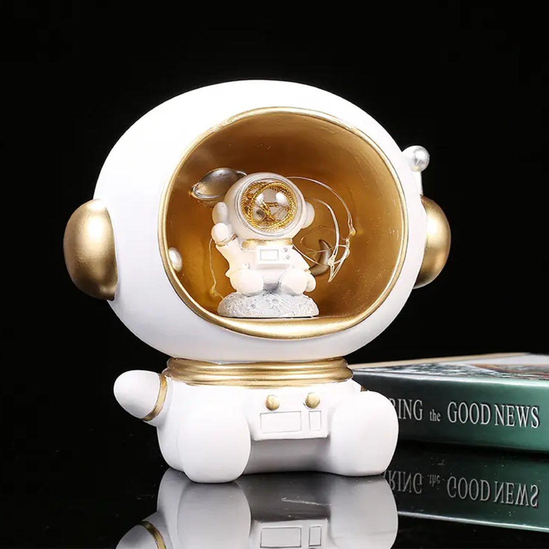 Astronaut Lamp - إضاءة Astronaut Lamp - إضاءة