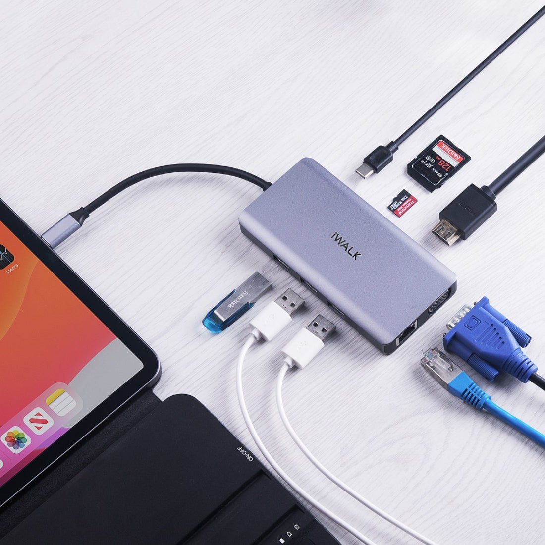 iWalk 9-in-1 Type C USB Hub - Grey - موزع iWalk 9-in-1 Type C USB Hub - Grey - موزع