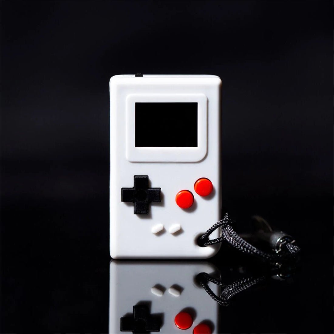 Tiny Circuits Thumby Playable Programmable Keychain Console - Grey - لعبة Tiny Circuits Thumby Playable Programmable Keychain Console - Grey - لعبة