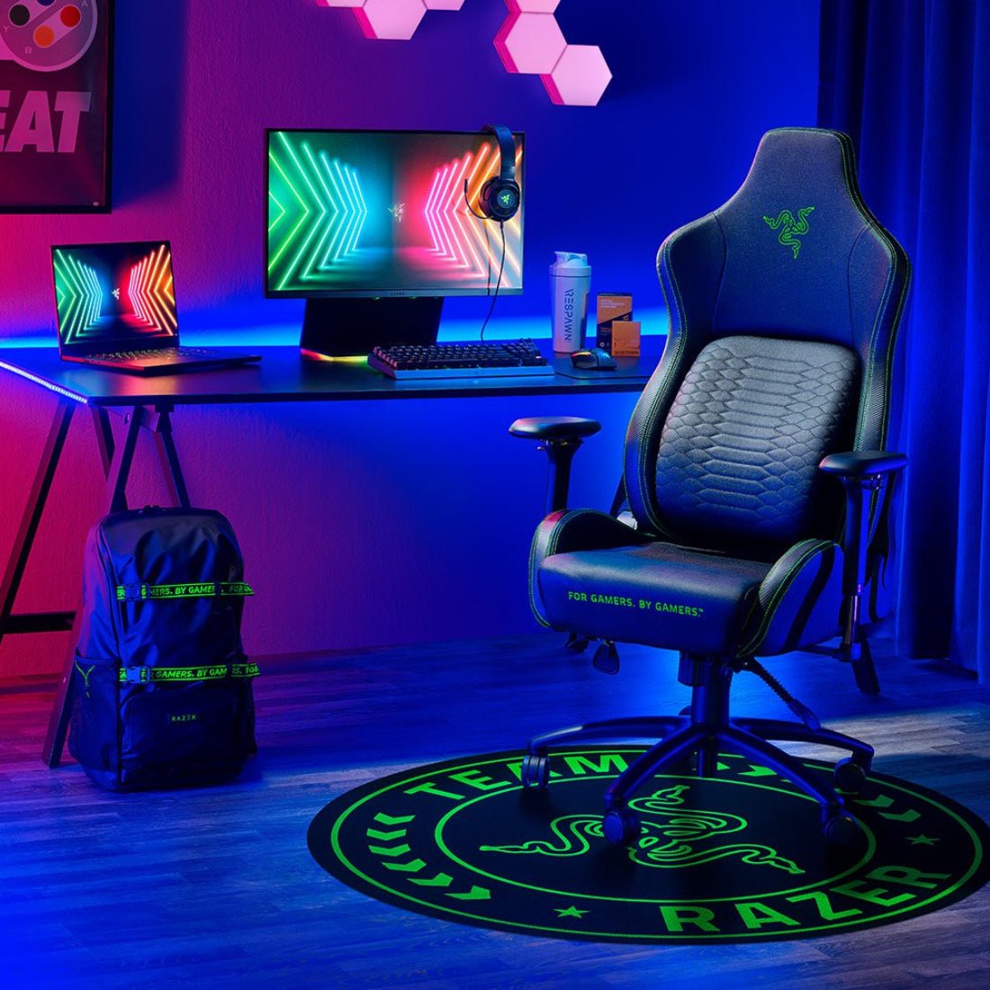 Razer Team Razer Floor Mat - Black & Green - حصyer Razer Team Razer Floor Mat - Black & Green - حصyer