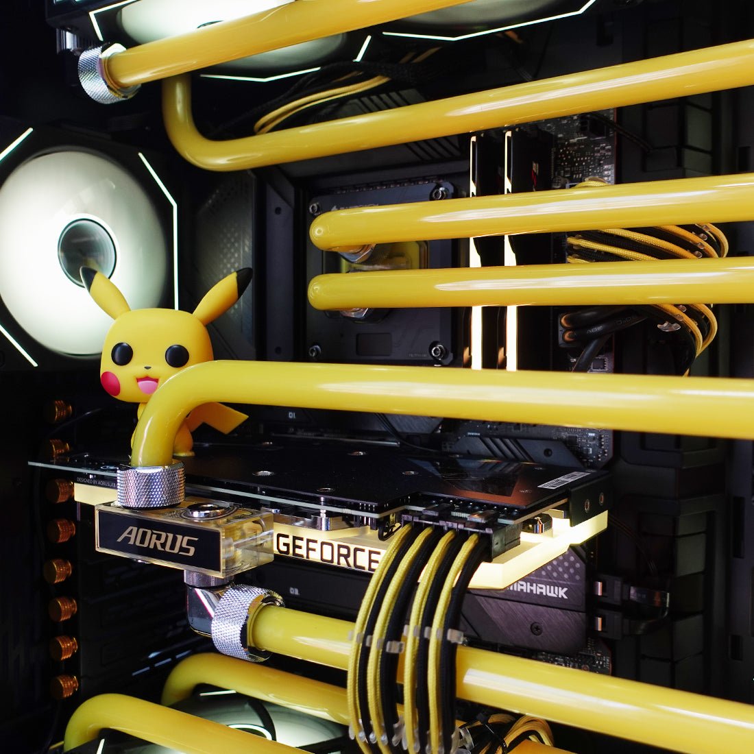 Pikachu Build | كمبيوتر بيكاتشو Pikachu Build | كمبيوتر بيكاتشو
