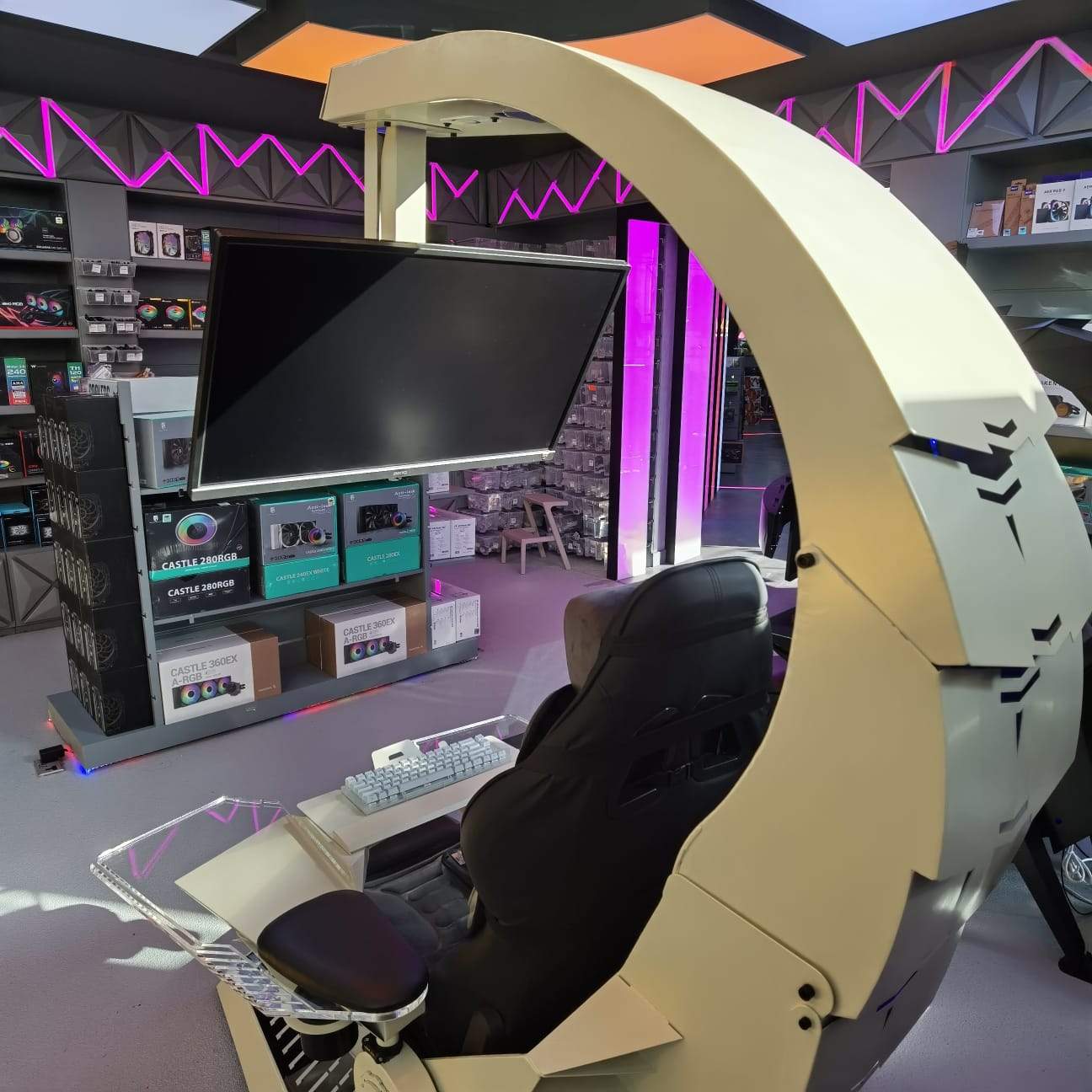 Epic Gamers Unicorn Hydraulic Gaming Chair - White - Store 974 | ستور ٩٧٤